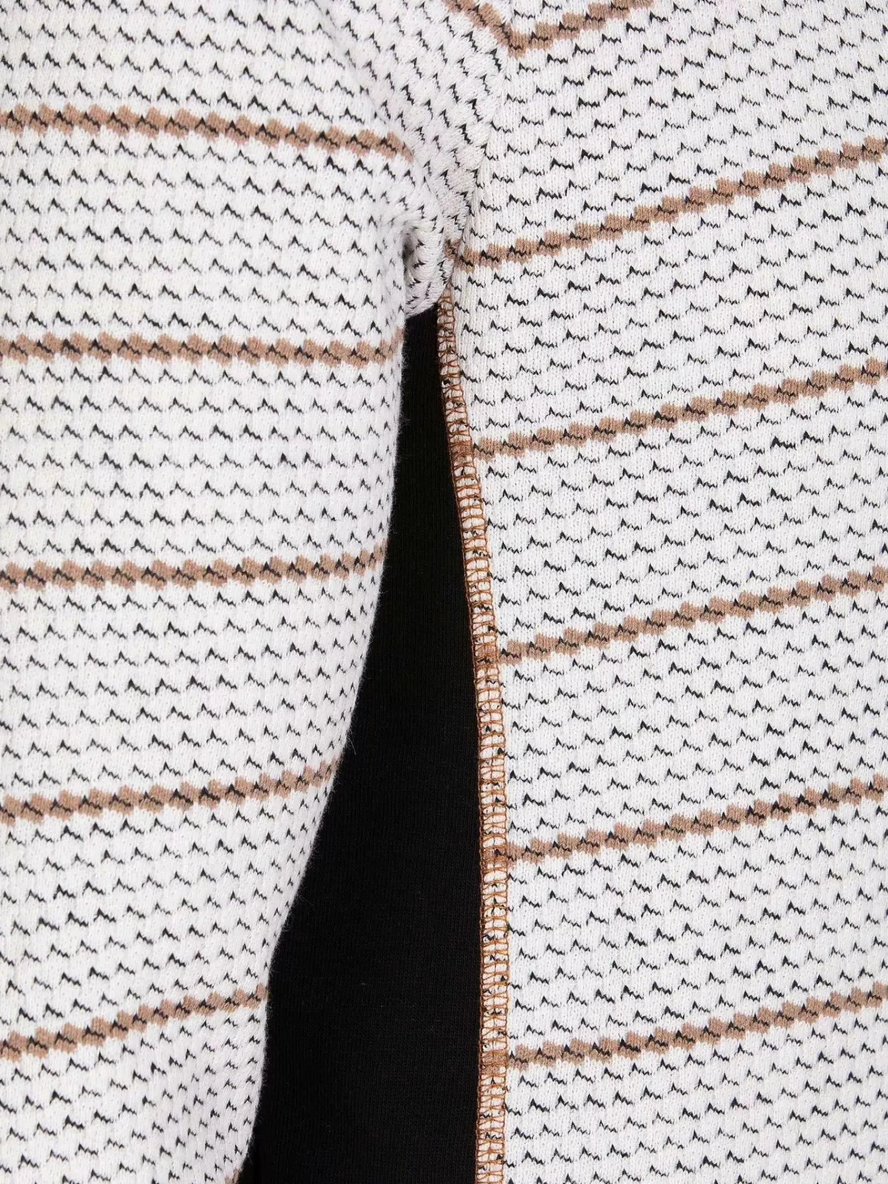 Wam Denim Muro Striped Off-White Sweater| Sweaters