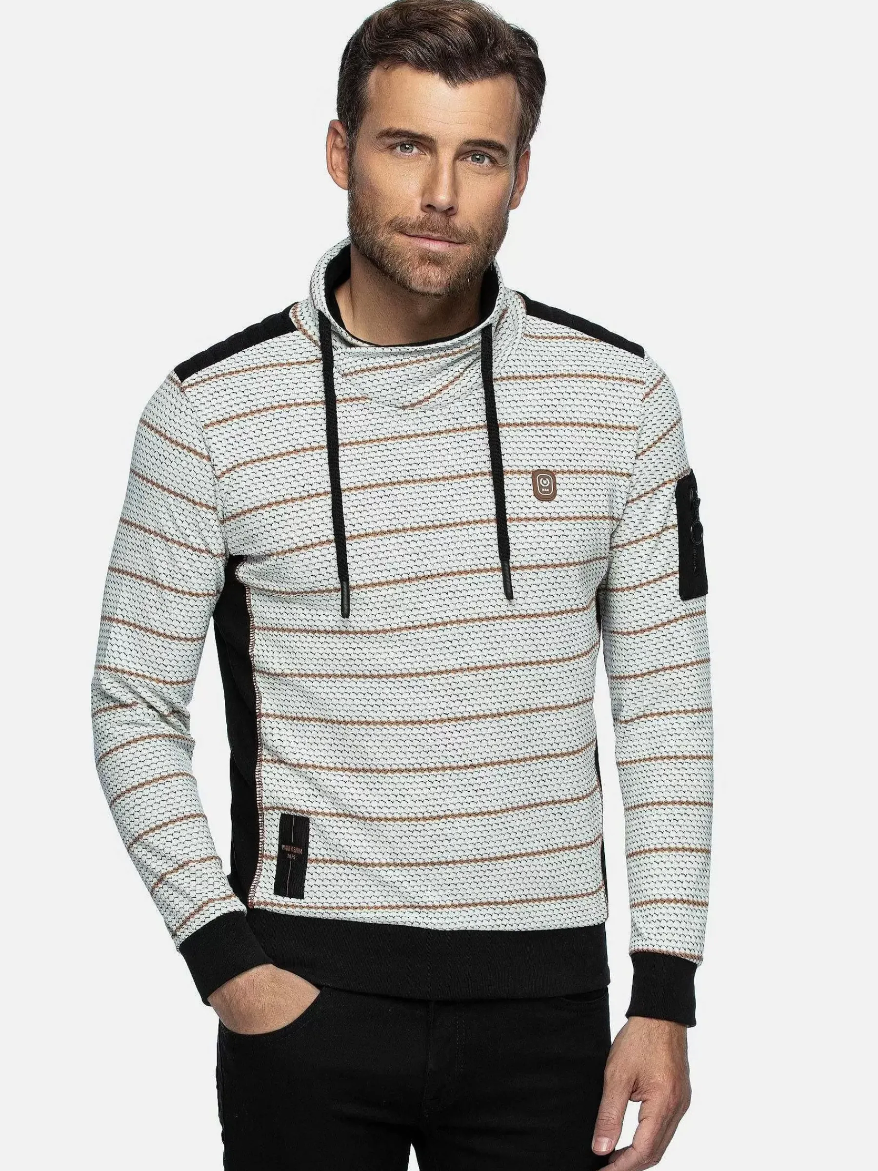 Wam Denim Muro Striped Off-White Sweater| Sweaters